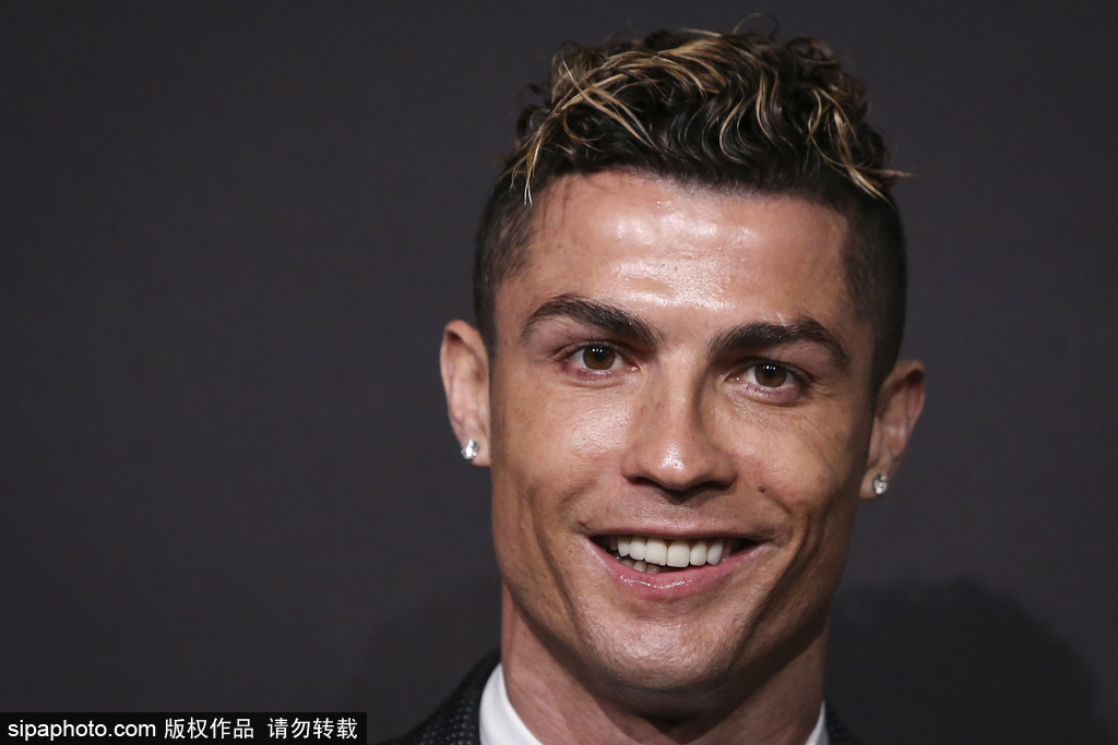 塔利斯卡：从未和安帅有交流，想入选国家队必须在俱乐部全力以赴（塔利斯卡：未与安切洛蒂交流，入选国家队得先在俱乐部拼尽全力）