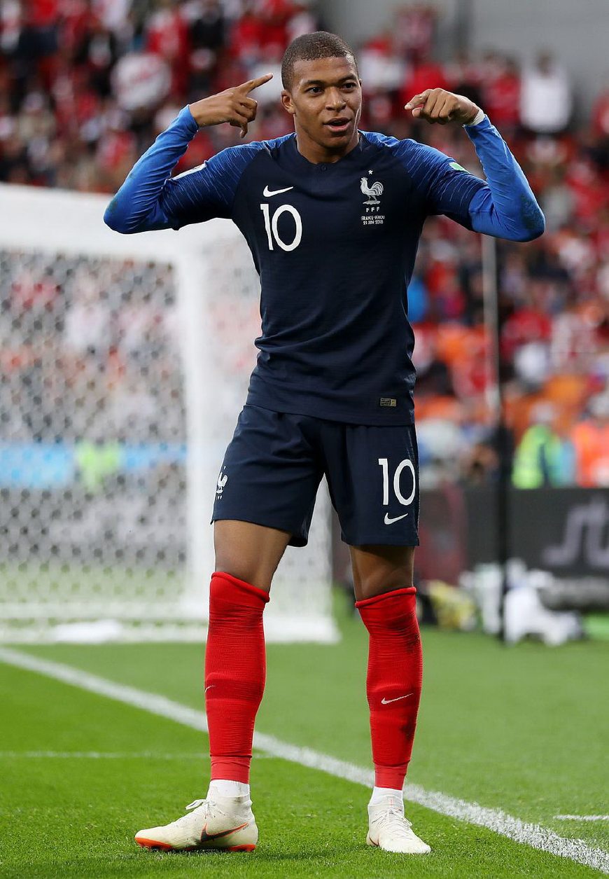 泰晤士报列举格伊可能下家：红军、皇萨、拜仁以及曼城在列（泰晤士报：格伊潜在下家涵盖红军、皇萨、拜仁与曼城）