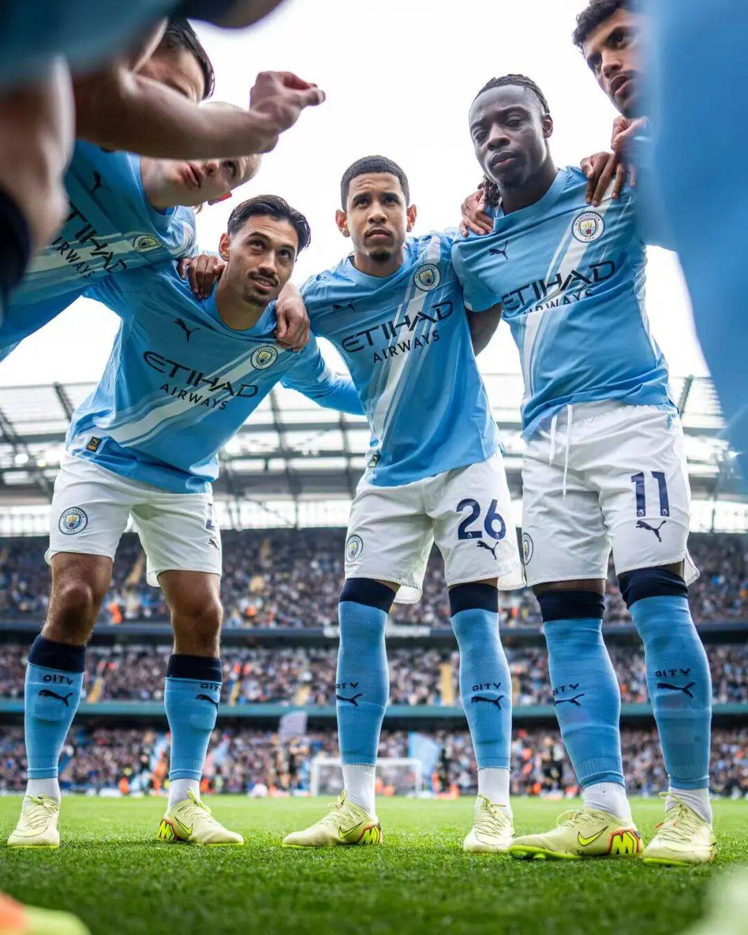 前罗奇代尔球员17岁时受伤瘫痪，今年因并发症去世，终年26岁（罗奇代尔前球员17岁受伤致瘫，今年因并发症离世，享年26岁）