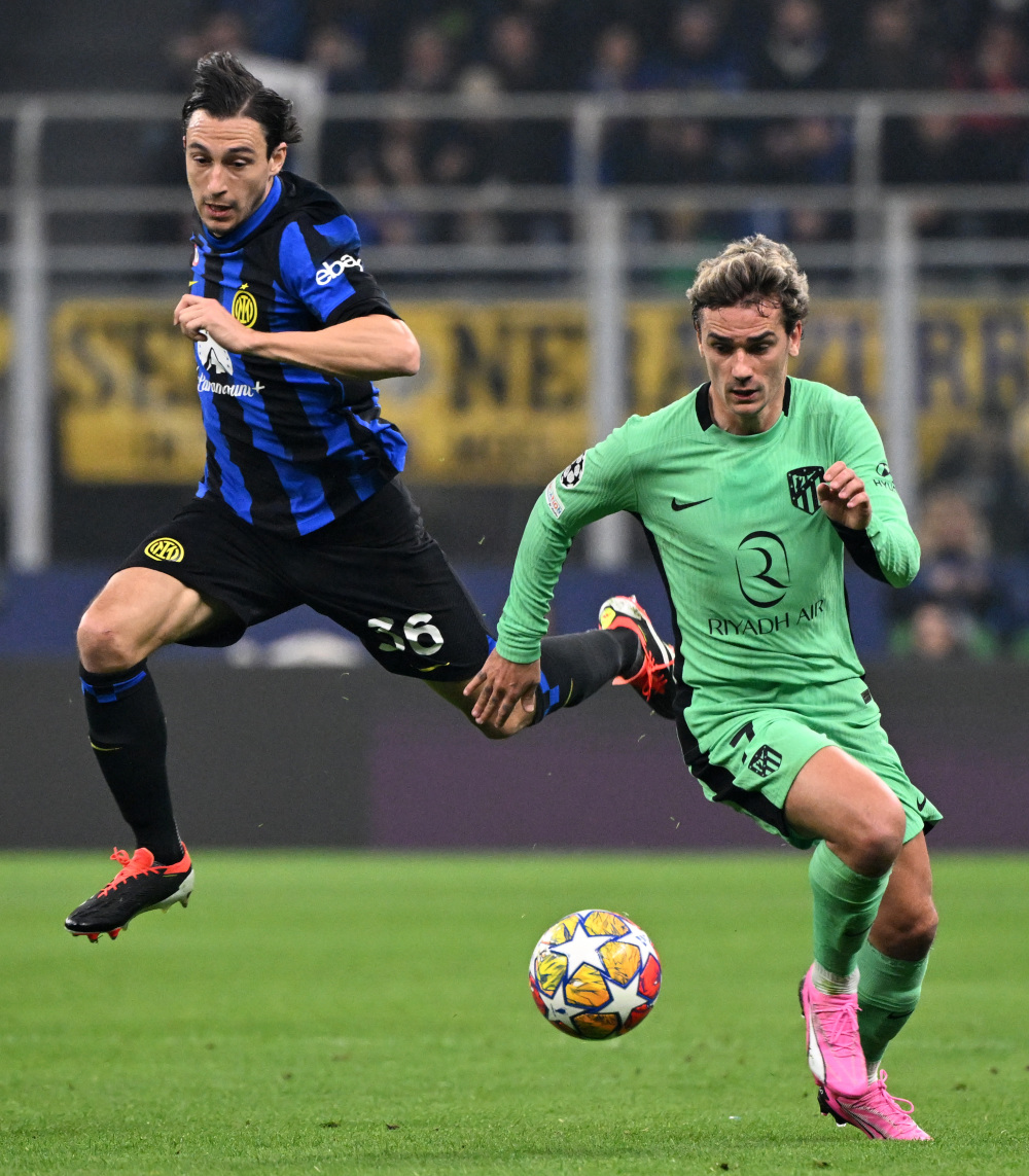 桑巴-科纳特：16岁进入莱比锡一线队的190铁棍前锋（桑巴·科纳特：16岁入选莱比锡一线队的1米90硬汉前锋）