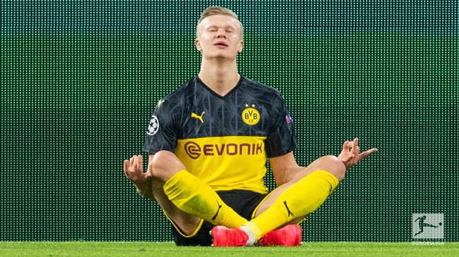 两条重大线索表明卡洛斯·巴莱巴即将加盟曼联。