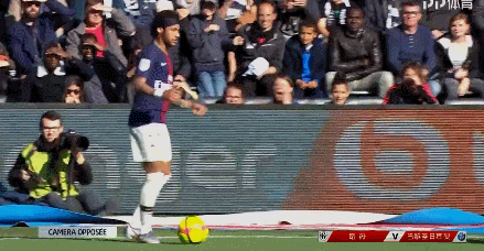 足球法甲豪门官宣新门将加盟（法甲豪门官方宣布签下新门将）