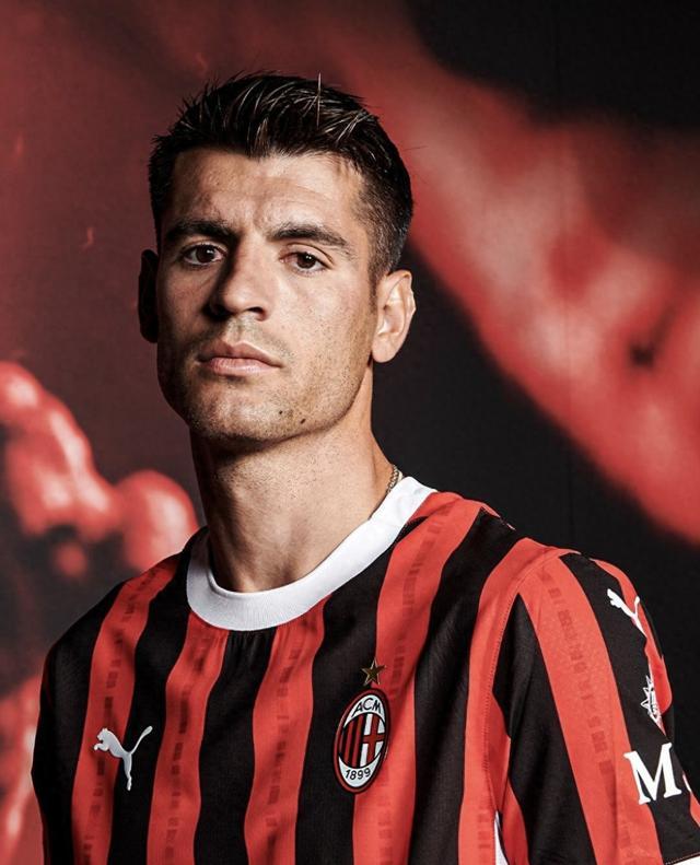 NBA：雄鹿再取关键胜利 字母哥率队登榜首（NBA：字母哥领军雄鹿再赢关键战 升至榜首）