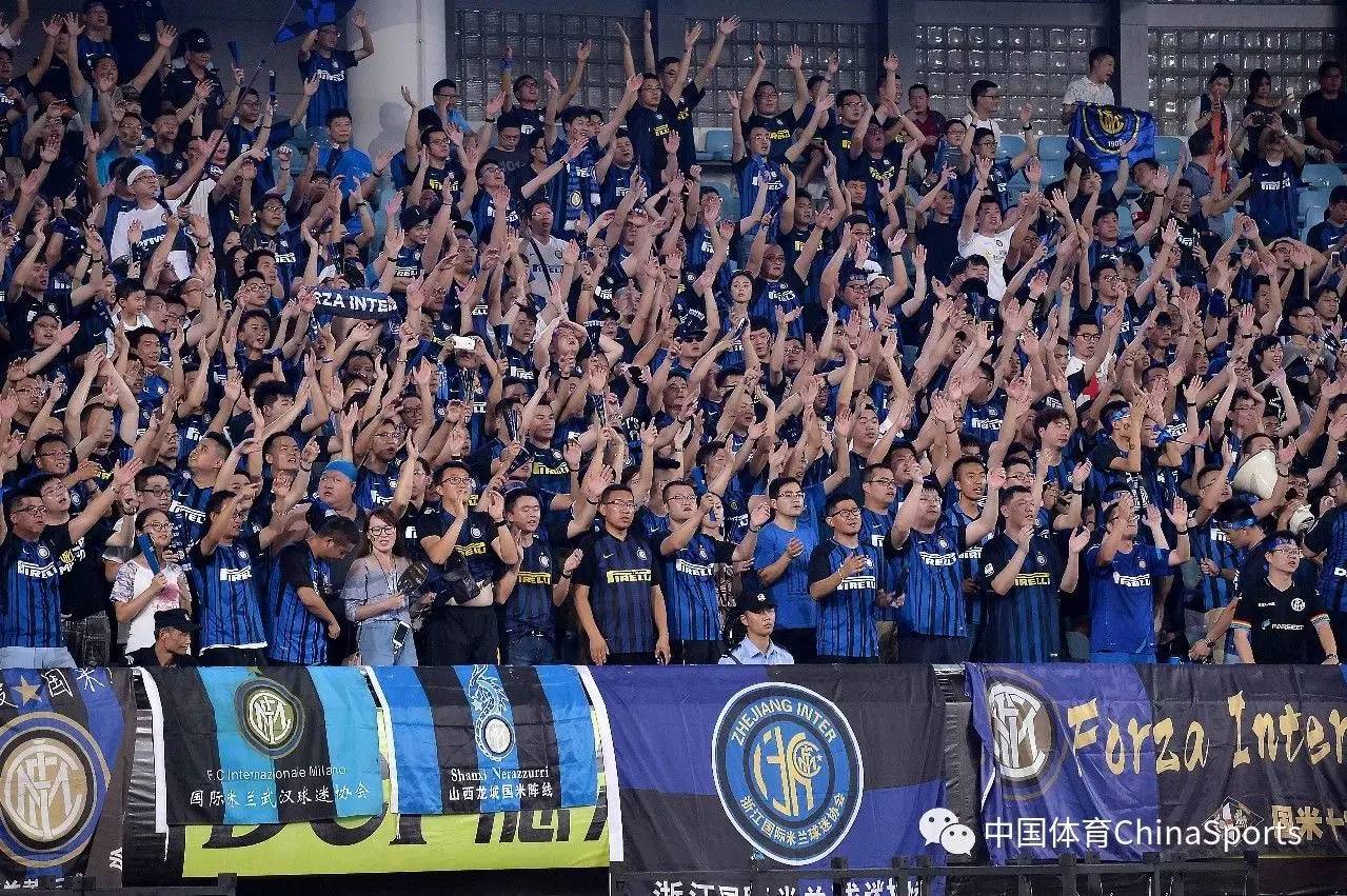 巴蒂：劳塔罗和小蜘蛛可以一起上，但其中一人必须做出牺牲（巴蒂：劳塔罗与小蜘蛛可同场，但需有一人牺牲）