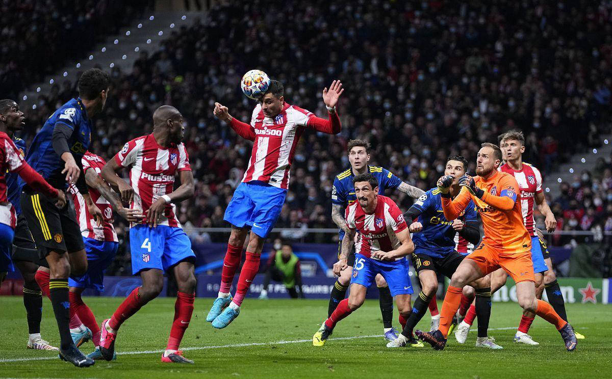 未来之星：拜仁小将卡尔引起纽卡斯尔、阿贾克斯和法兰克福的关注（拜仁新星卡尔获纽卡、阿贾克斯与法兰克福青睐）